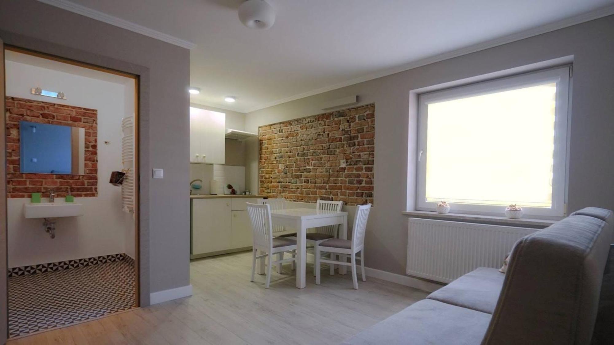 Happy Day Apartments Opole Ngoại thất bức ảnh